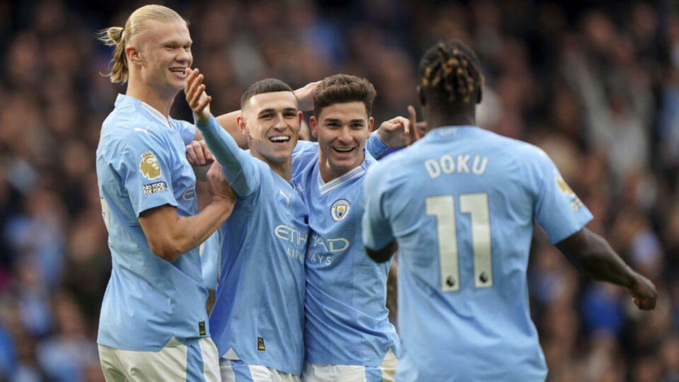 Manchester City, 2 maç aradan sonra kazandı!