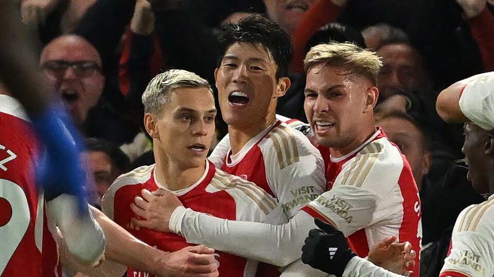 Arsenal'den derbide müthiş dönüş!