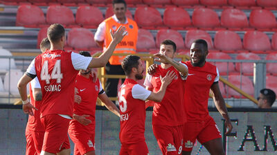 Ümraniyespor uzatmada sevindi