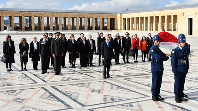 TÜBİSAD Yönetim Kurulu Anıtkabir'i ziyaret etti