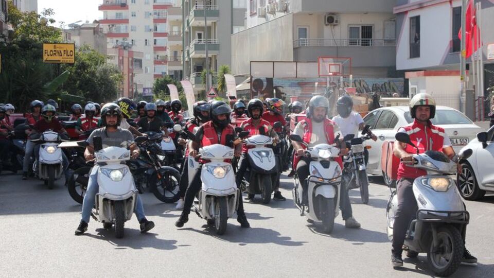 Motokuryeyi, otomobilin aniden açılan kapısı öldürdü!