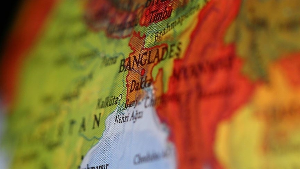 Bangladeş'te tren kazası