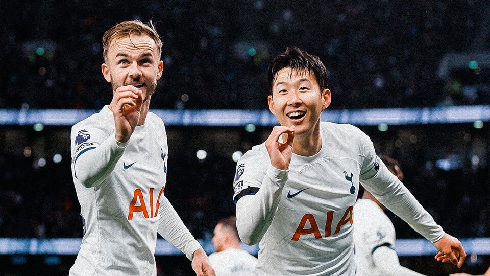 Tottenham namağlup lider!