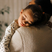 Rüyada Uyuyan Birini Görmek