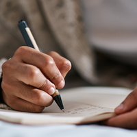 Must ile ilgili cümleler