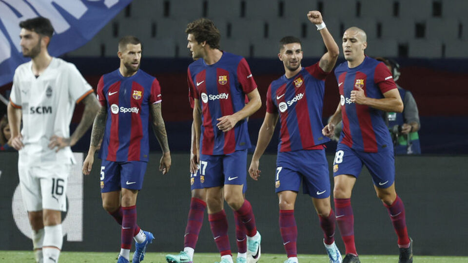 Barcelona 3'te 3 yaptı!