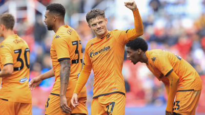 Hull City deplasmanda kazandı!