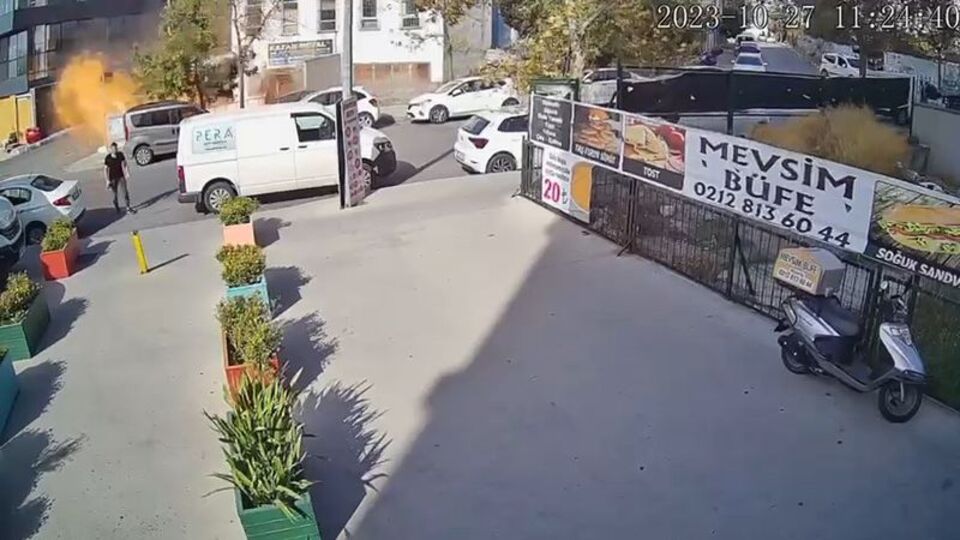 İstanbul'da bir binanın bodrum katında patlama!