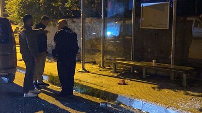 Otobüs durağında gördüğü kişilere kurşun yağdırdı!