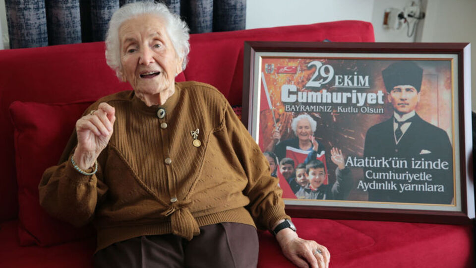 Atatürk'ü gördüğü günü dün gibi hatırlıyor