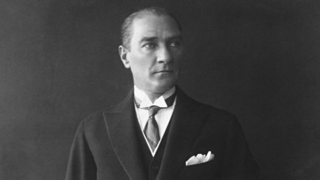 100 yıldan beri ayakta kalan tek devrim!