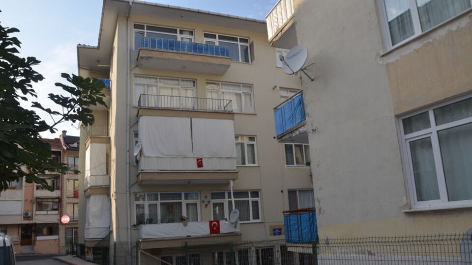5. kattan düşen bebek öldü