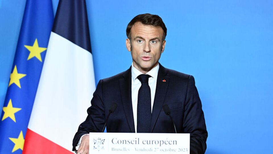 Macron'dan kürtaj hakkı açıklaması