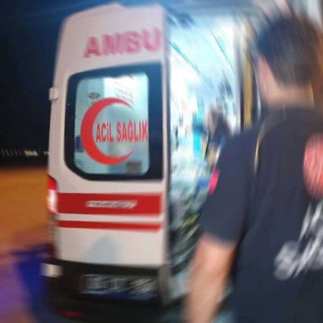 İş arkadaşını bıçakla öldürdü