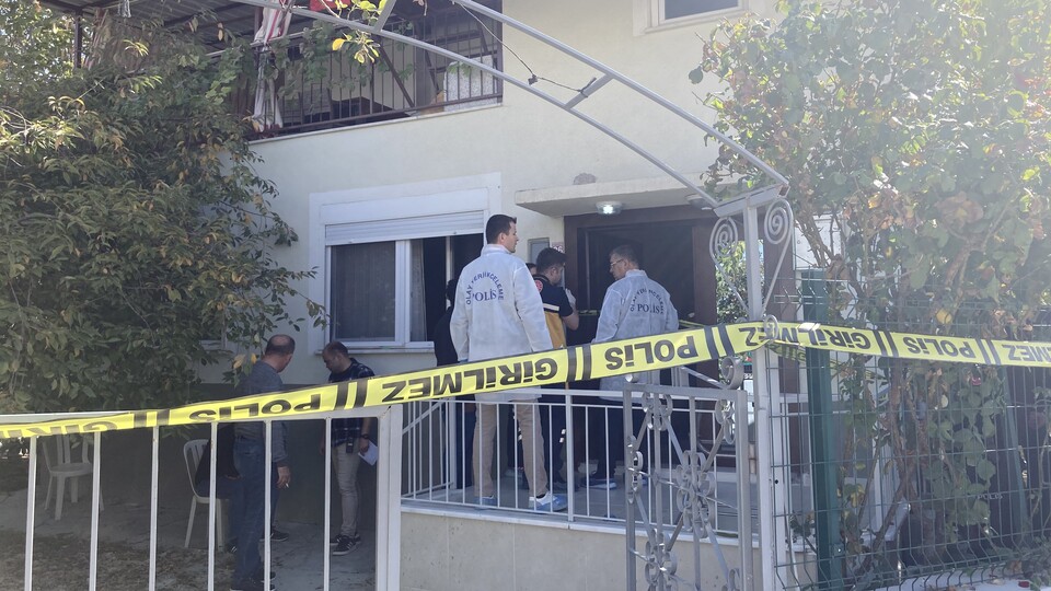 Yaşlı çifte kan donduran saldırı şüphesi!