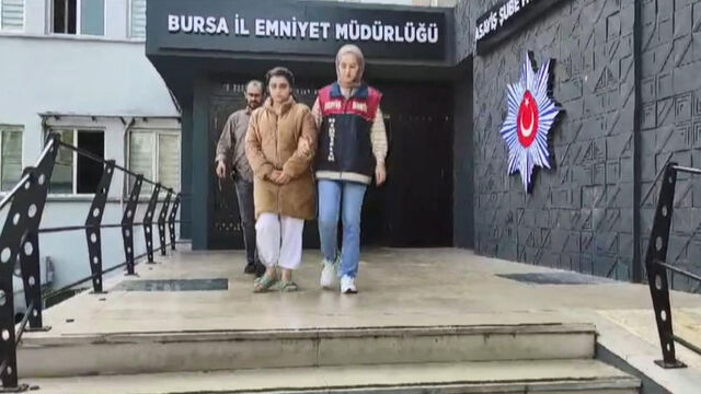 Hırsız, ev sahibi çıktı!
