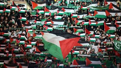 Filistin'e destek veren taraftarlara stadyum yasağı!