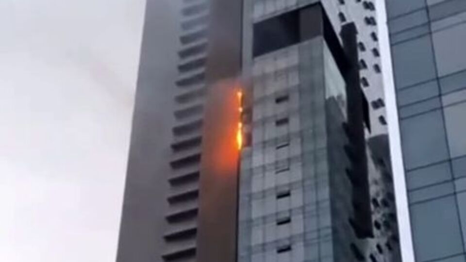 Torun Center'da yangın söndürüldü