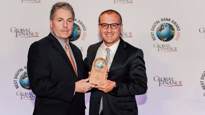 İş Bankası mobil uygulamasına ödül