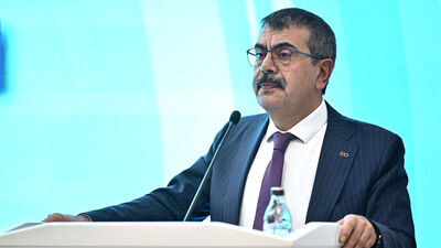 Bakan Tekin'den müfredat değişikliği açıklaması