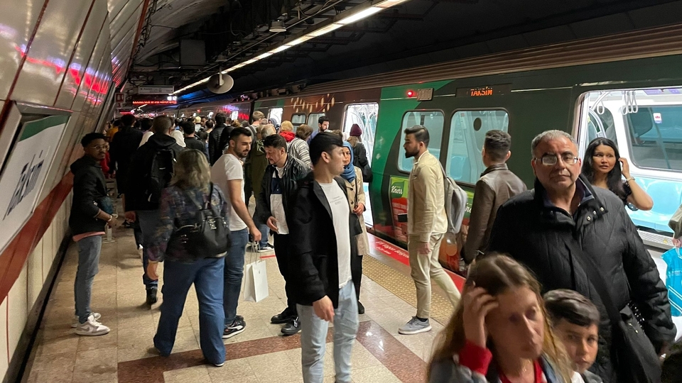 İstanbul'da metro bir günde 3 milyon yolcu taşıdı