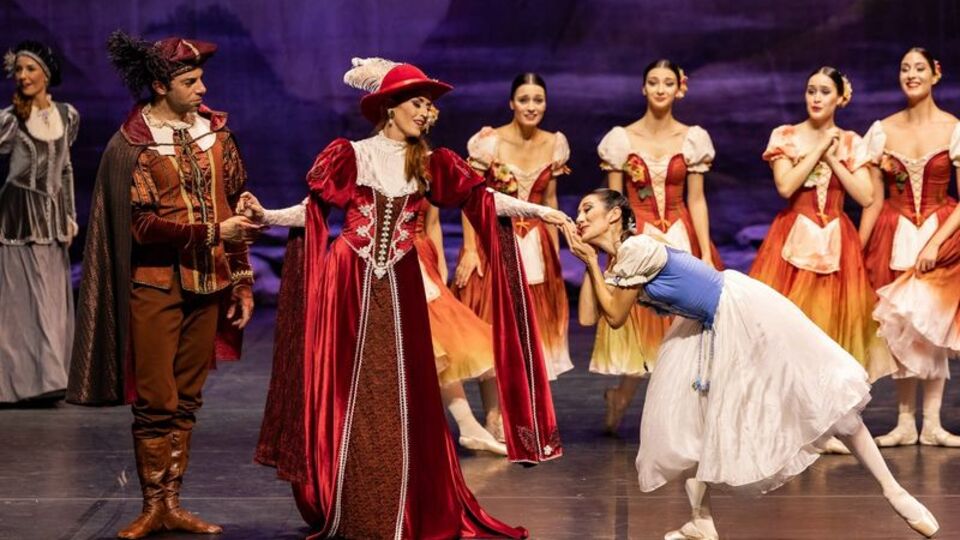 Gıselle Balesi Süreyya Operası'nda