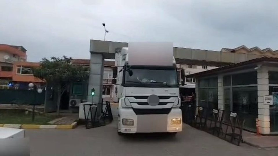 Cinayet hükümlüsüydü! Uyuşturucuyla yakalandı!