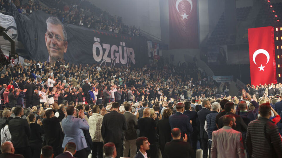 CHP'de genel başkan seçildi, sıra Parti Meclisi seçiminde