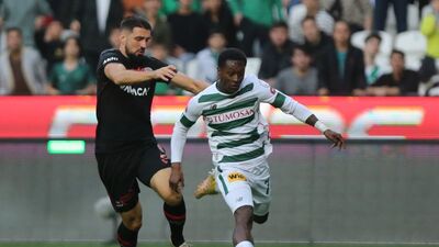 Konyaspor 90+7'de puanı kaptı!