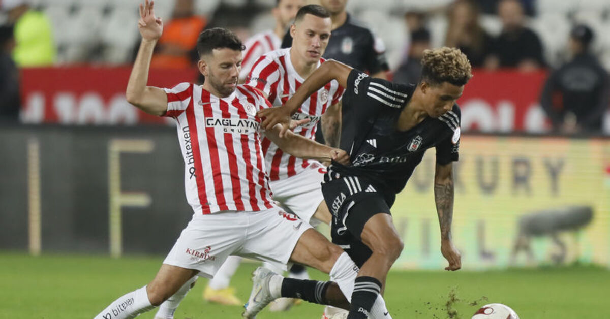 Antalyaspor - Beşiktaş: 3-2 (MAÇ SONUCU) - Bitexen Antalyaspor Haberleri