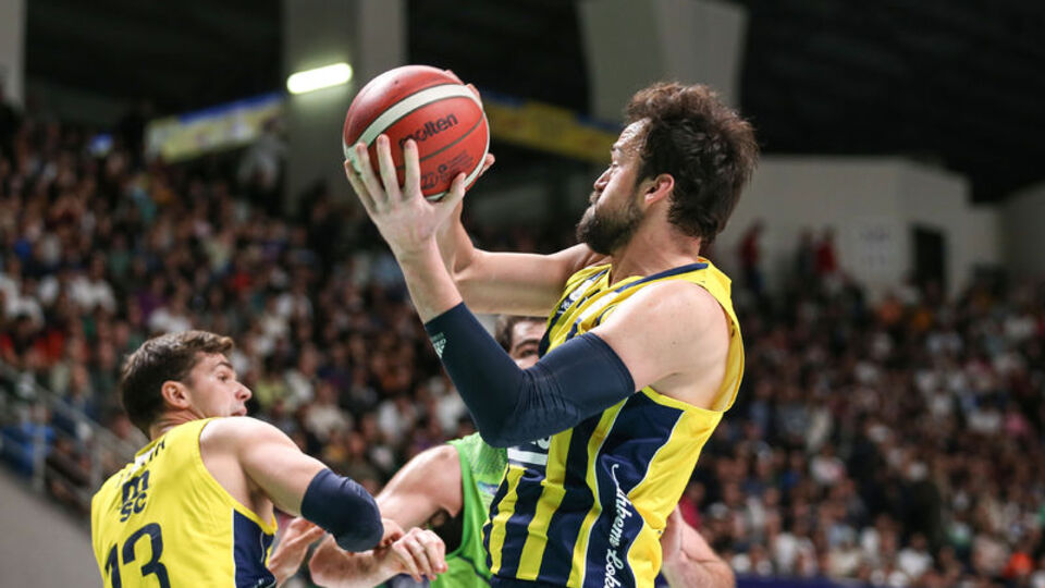 Fenerbahçe, TOFAŞ'a geçit vermedi