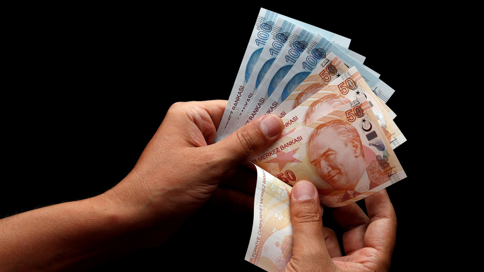 1.6 milyon EYT'linin aylığı bağlandı