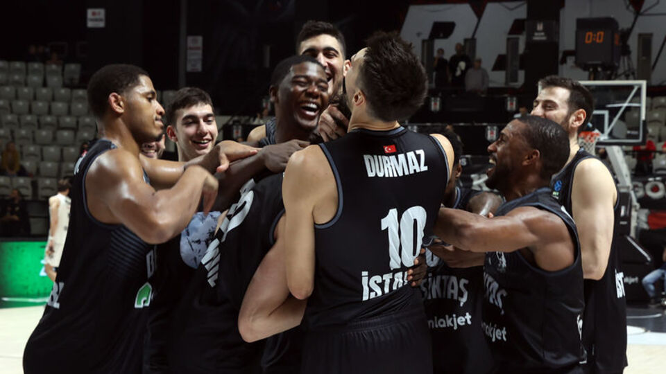 Beşiktaş Avrupa'da doludizgin!