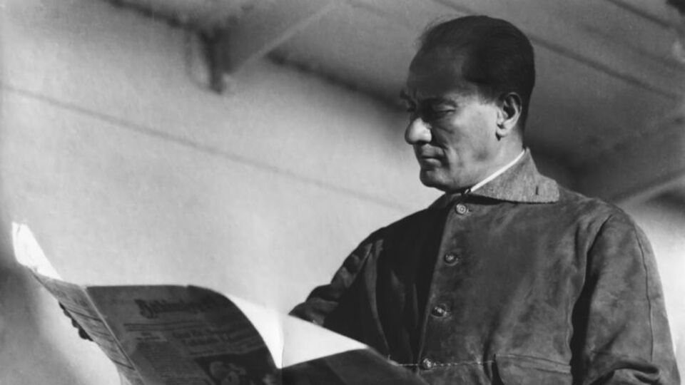 10 Kasım'da dünya manşetlerinde Atatürk