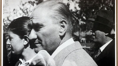 Atatürk, "Beni hatırlayınız" sözünün üzerini neden çizdi?