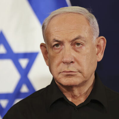 Netanyahu bildiğini okuyor