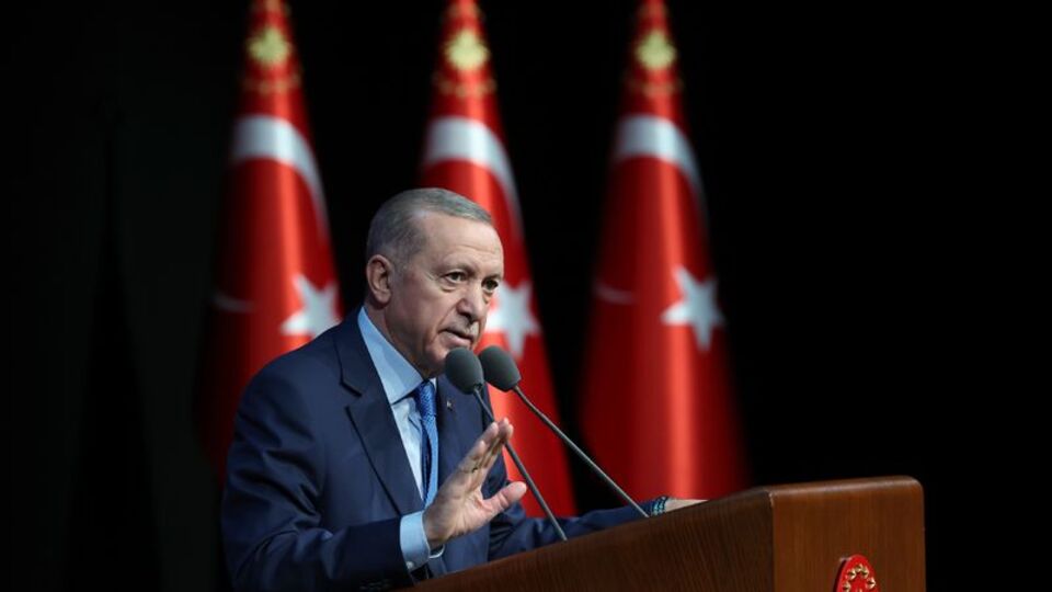 "İsrail savaş suçu işliyor"