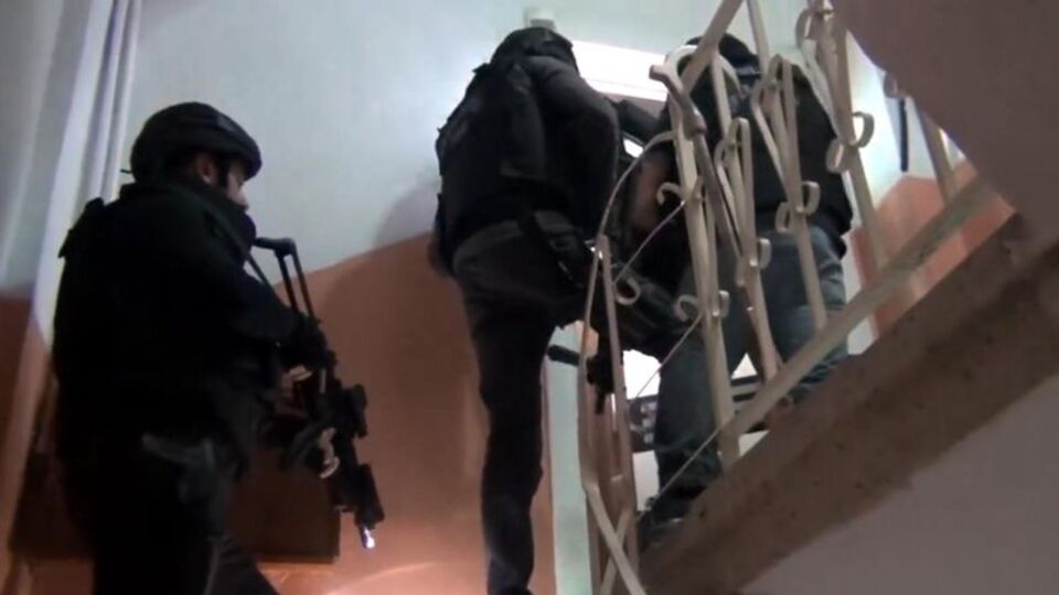 Başkent'te FETÖ'nün mahrem yapılanmasına operasyon!