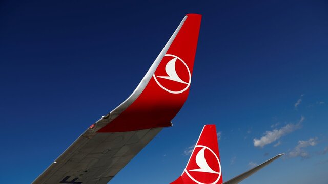  Airbus ile 355 uçak için görüşüyor