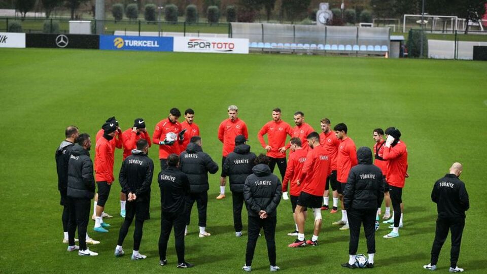 Millilerde Almanya ve Galler mesaisi