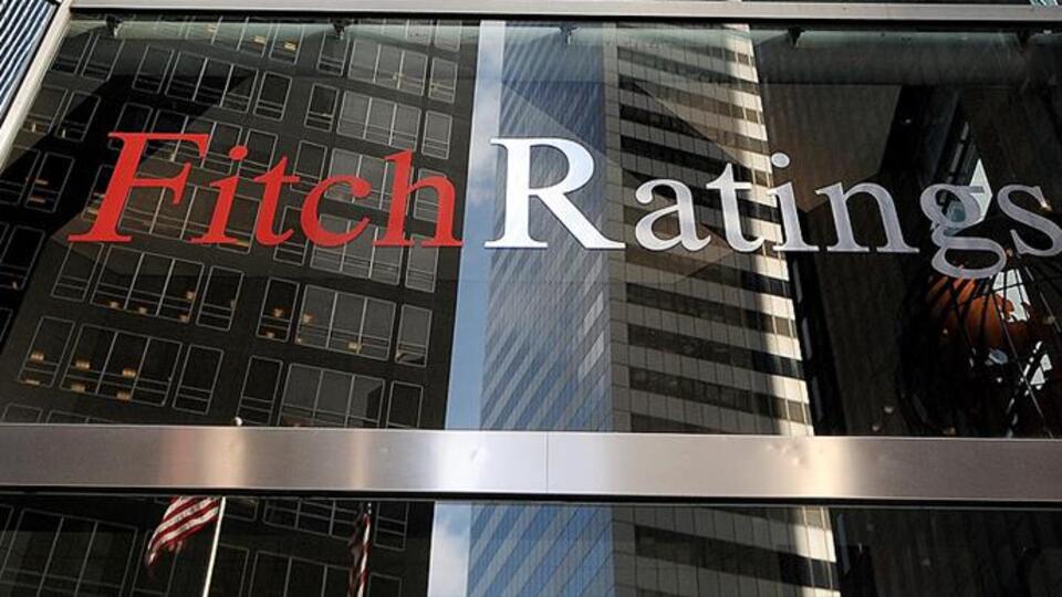 Fitch: Parasal sıkılaşma kredi artışını yavaşlatıyor