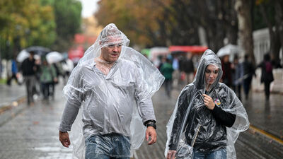 Gündüz doğuda gece batıda...