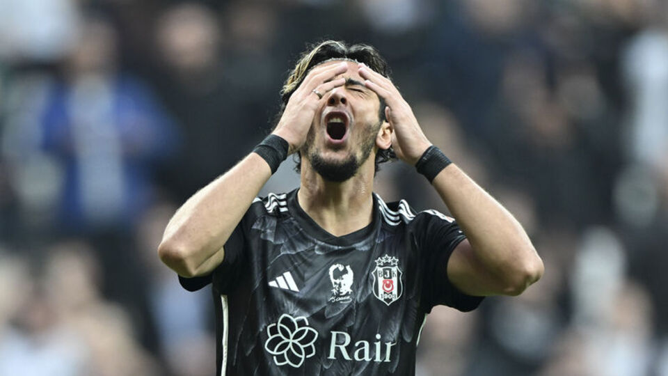 Tayfur Bingöl taraftarla tartıştı