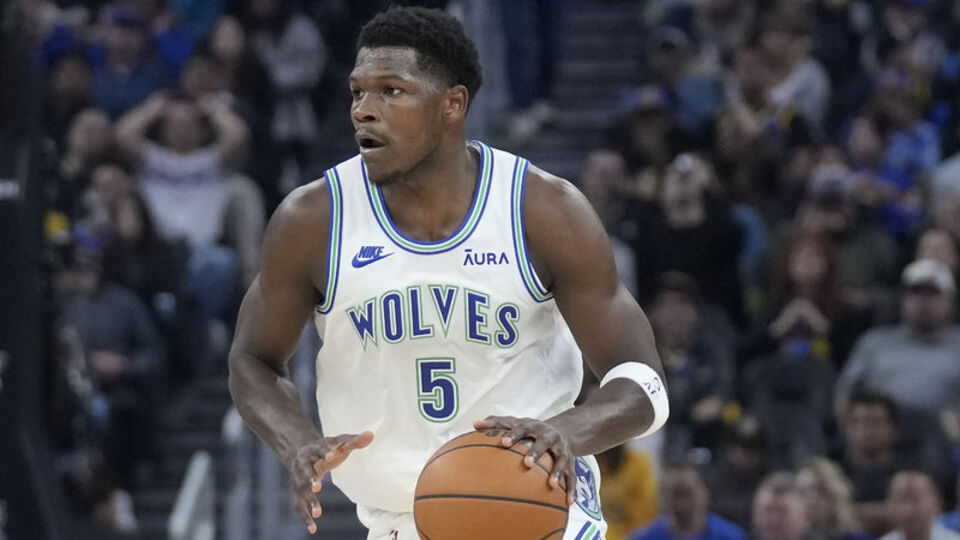 Olaylı maçta kazanan Timberwolves!