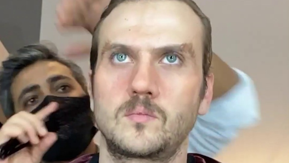 Atatürk makyajı nasıl yapıldı?