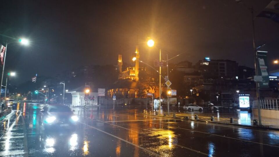 İstanbul'da sağanak yağış