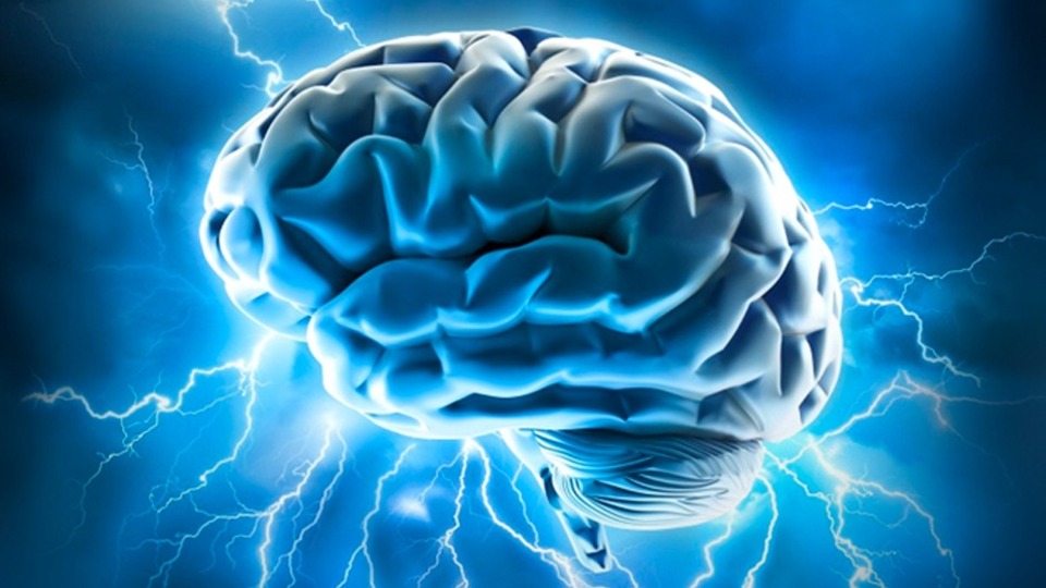 Alzheimer'dan Parkinson'a hastalıklar beyninizi ele geçirmesin!