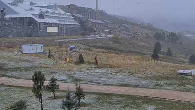 Uludağ'da yılın ilk karı yağdı