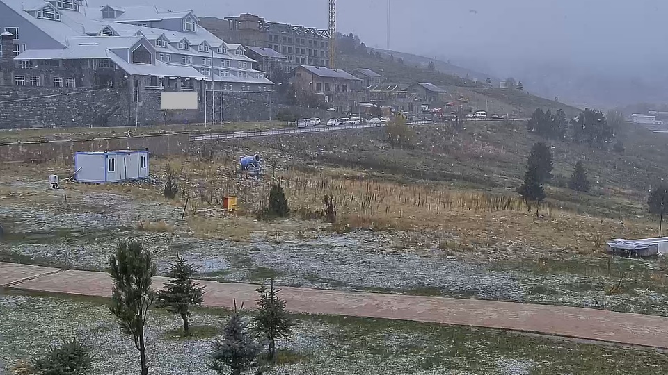 Uludağ'da yılın ilk karı yağdı