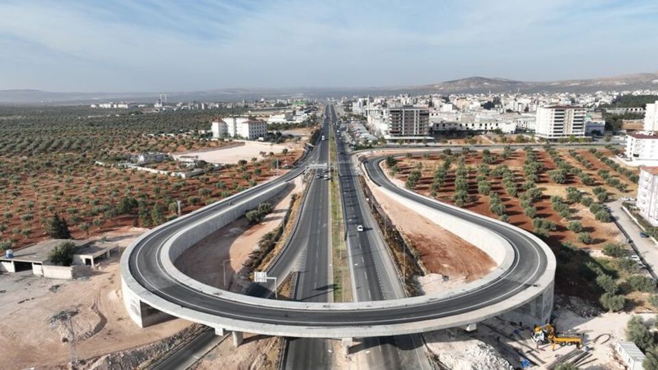 Nizip'teki köprüde sona gelindi